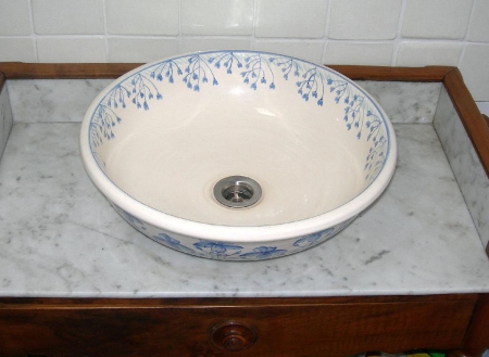 vasque de salle de bain décorée style 1900 retro DSCN6490